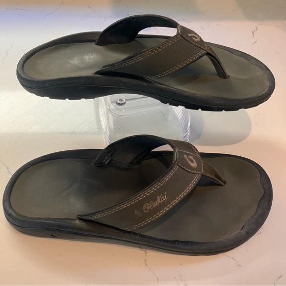 OluKai Ohana Men's Dark Grey Flip-Flops Size 7 - Picture 2 of 11